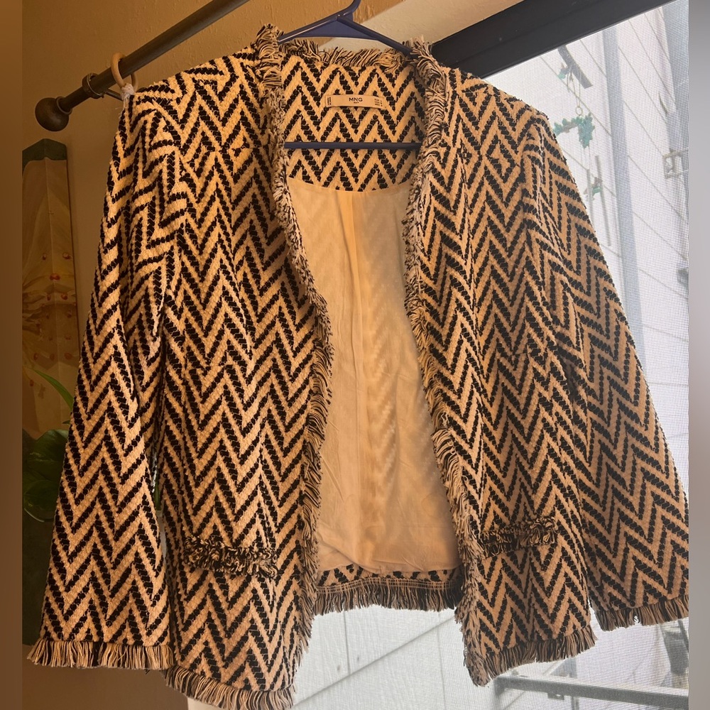 Zara black and white blazer
